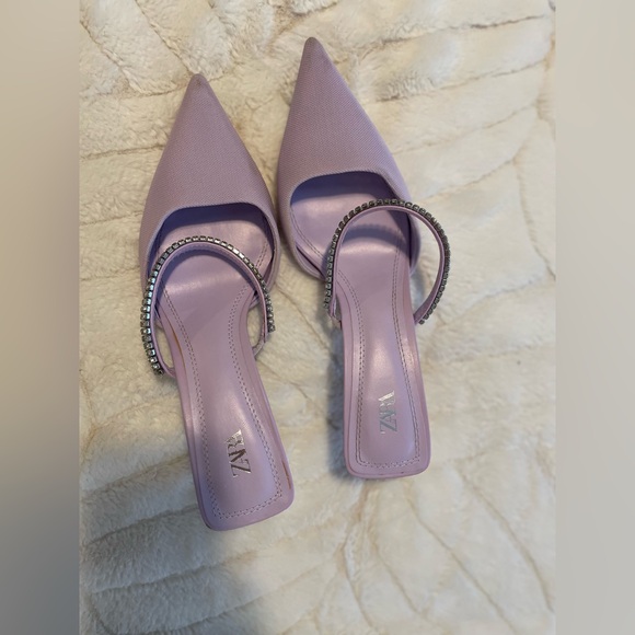 ❌⭕️SOLD ⭕️❌ Zara puprle lilac kitten heels sparkly - Picture 4 of 12